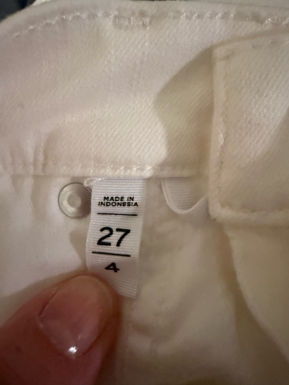 Women’s white jeans LOFT Sz 4/27 new without tags - Picture 4 of 5